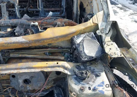 2021 Ford Escape Sel z USA, uszkodzony, nr VIN 1FMCU9H60MUA65231